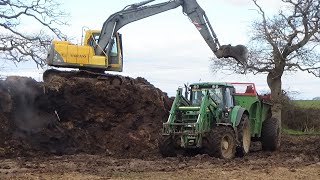 Muck Spreading with 3 Spreaders, Loading with Volvo Excavator plus 6930 nearly stuck!