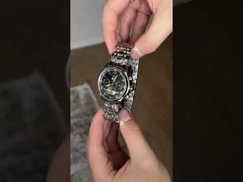 Чоловічий наручний механічний годинник з автопідзаводом Carnival First Magnetic, 2 ремінця, видео 3