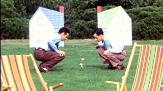 [Pixilation]🎬Neighbours (1952)🎥Director: Norman McLaren》Stop Motion》Short Movie》1952 Oscar Winner》HQ