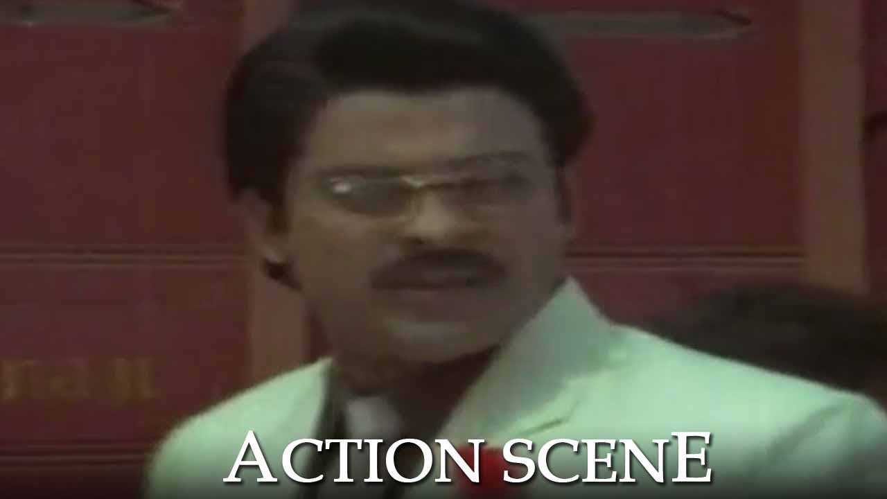 Chiranjeevi Fight Scene - Donga Mogudu Movie