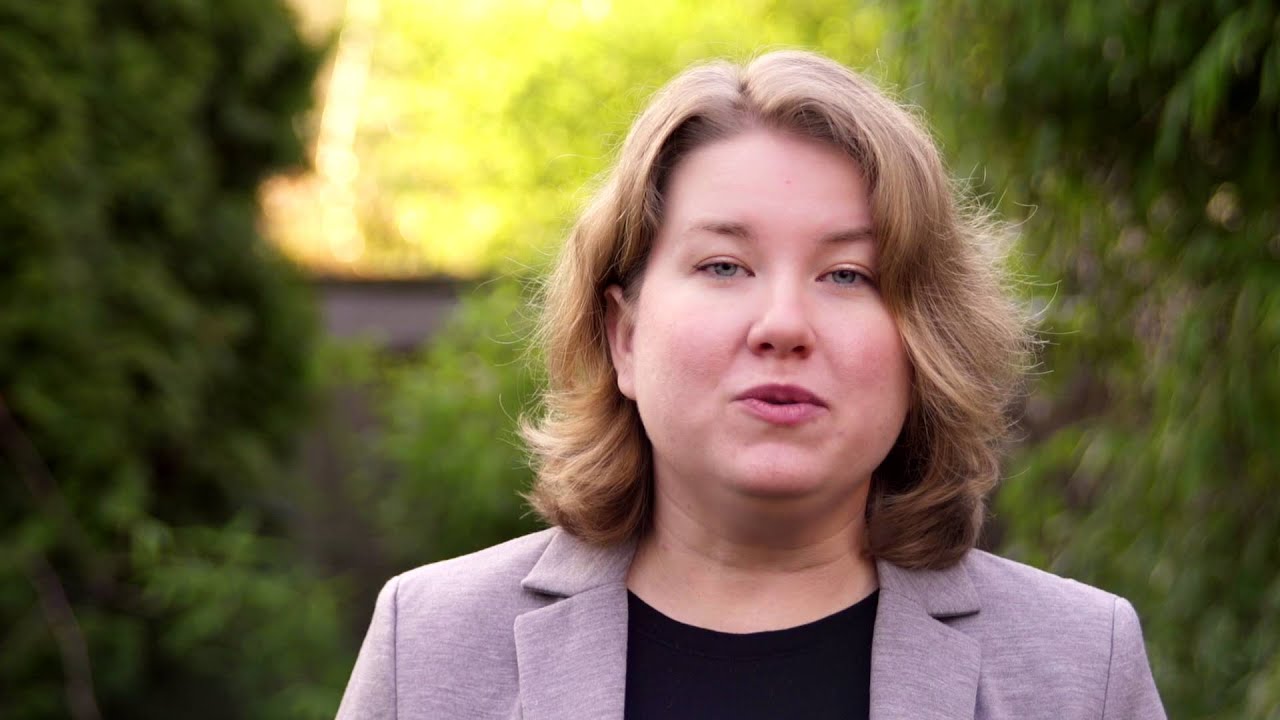 Senior Research Associate, Lindsey Alley