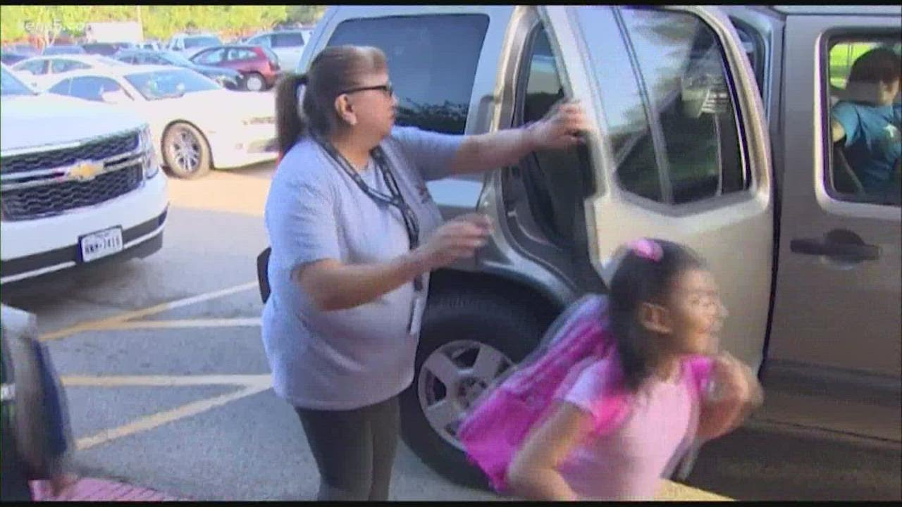 Backpack safety could help prevent posture problems for students with heavy backpacks