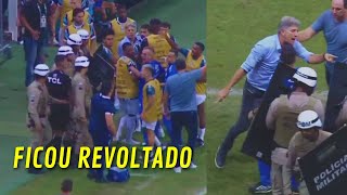 RENATO GAÚCHO MANDOU O TIME SAIR DE CAMPO APÓS CONFUSÃO COM A ARBITRAGEM