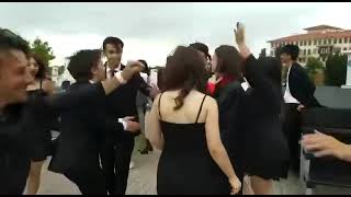 Altınların Vardı Bitti Mi