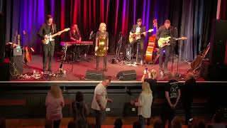 Toyah at Haslemere Hall - 10th Feb 2022 - I Wanna Be Free/ Take Me Home