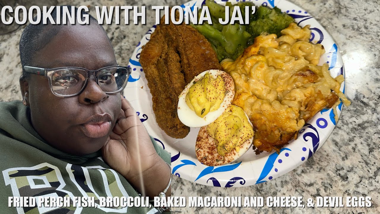 VLOGMAS DAY 8| COOKING 4 MY SON & BOYFRIEND, FRIED PERCH FISH, BAKED MACARONI, BROCCOLI, DEVIL EGGS