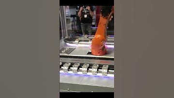 KUKA Robot Arm + Beckhoff XTS