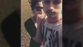 Özlem - Sana Kırmızı Çok Yakisiyo