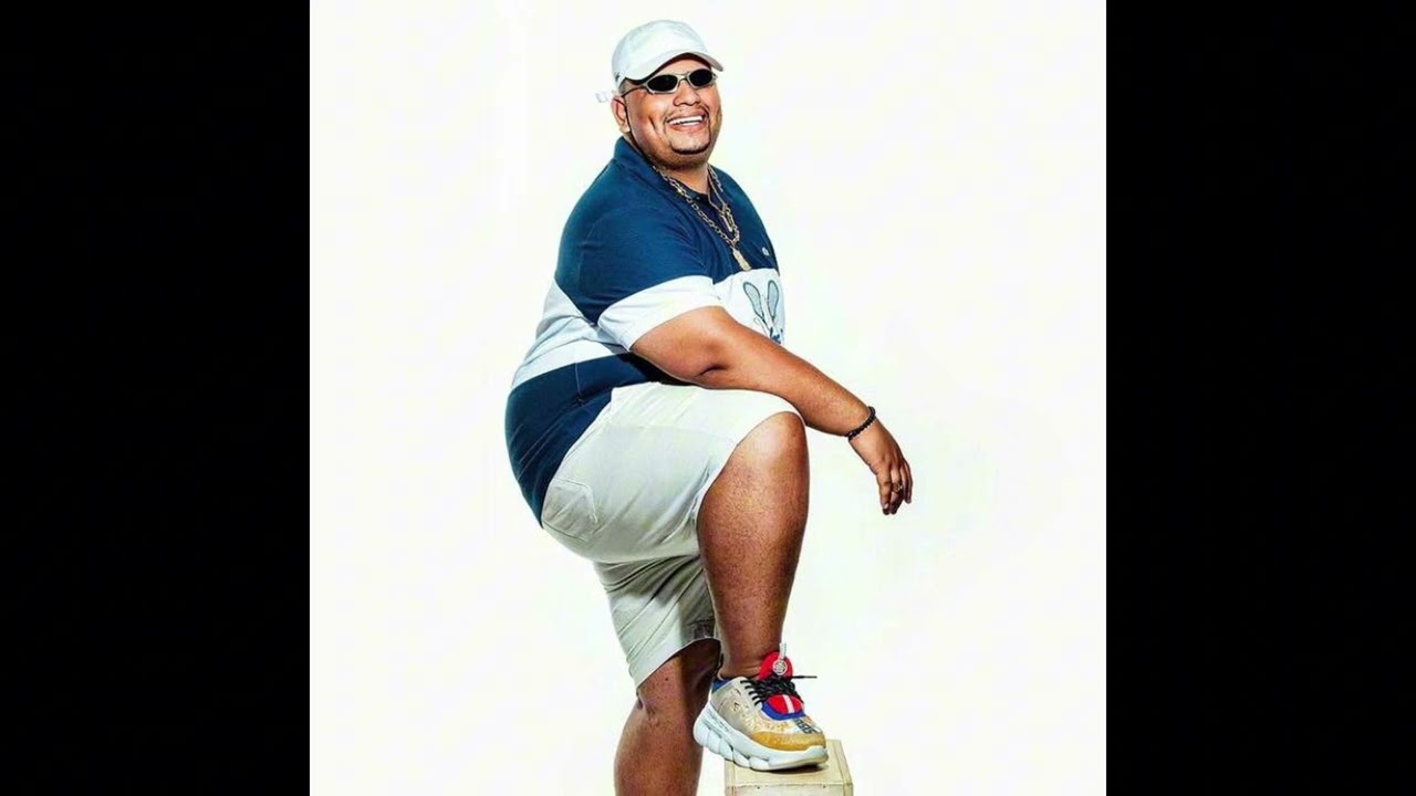 "ÁFRICA TWIN" (Beat Style Mc Cebezinho, Mc Lele JP e Mc Leozinho ZS) Prod: DJ AP