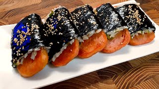Do you have spam? Be sure to make this and try it! It’s really delicious 😍 Spam Kimbap