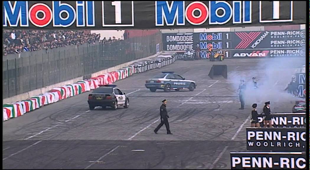Motor Show Bologna 2011 06/12/2011 Scuola di Polizia stunt show