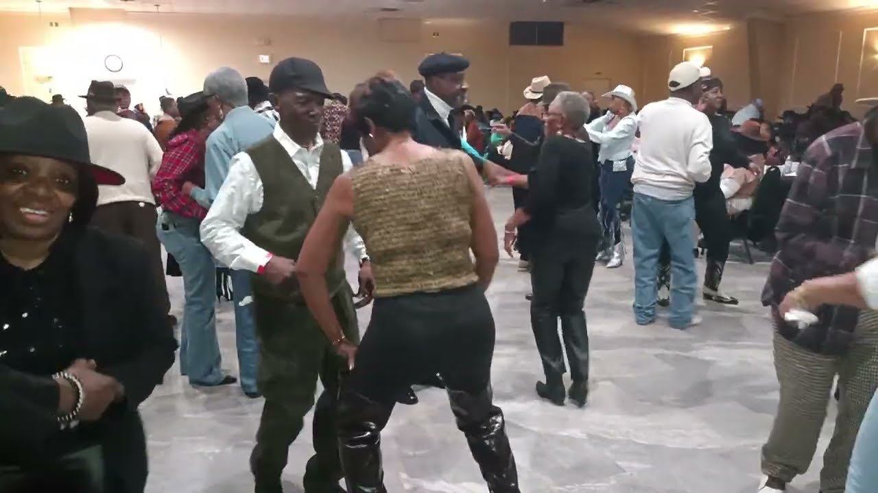 ❤️8❤️ «Old Fashioned Ho Down» от Sweet Cookie и Вилли Маэстро — 28.11.25