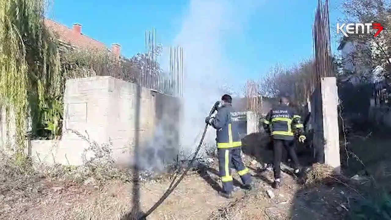 Yalova İtfaiyesi çevredeki evlere sıçramadan yangını söndürdü