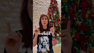 En direct de Nashville, Lilly West vous souhaite un ￼Joyeux Noël et une bonne année 2024 ! ￼🥳😘