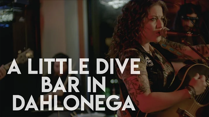 Ashley McBryde - A Little Dive Bar In Dahlonega (O...