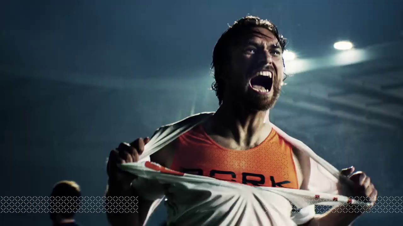 Футбольная реклама BORK - мясорубка - готовь котлеты!