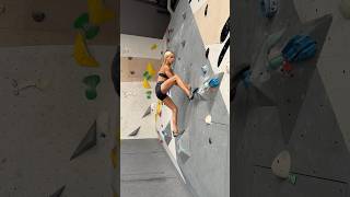 Slab Dancing #bouldering #indoorclimbing #climbing #rockclimbing #dyno