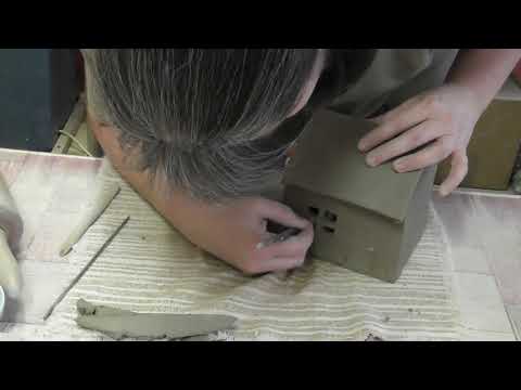 Video: Dokážete vyrobiť hrnček z hliny suchej na vzduchu?
