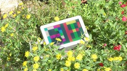 full color demo of reflective electrowetting screen