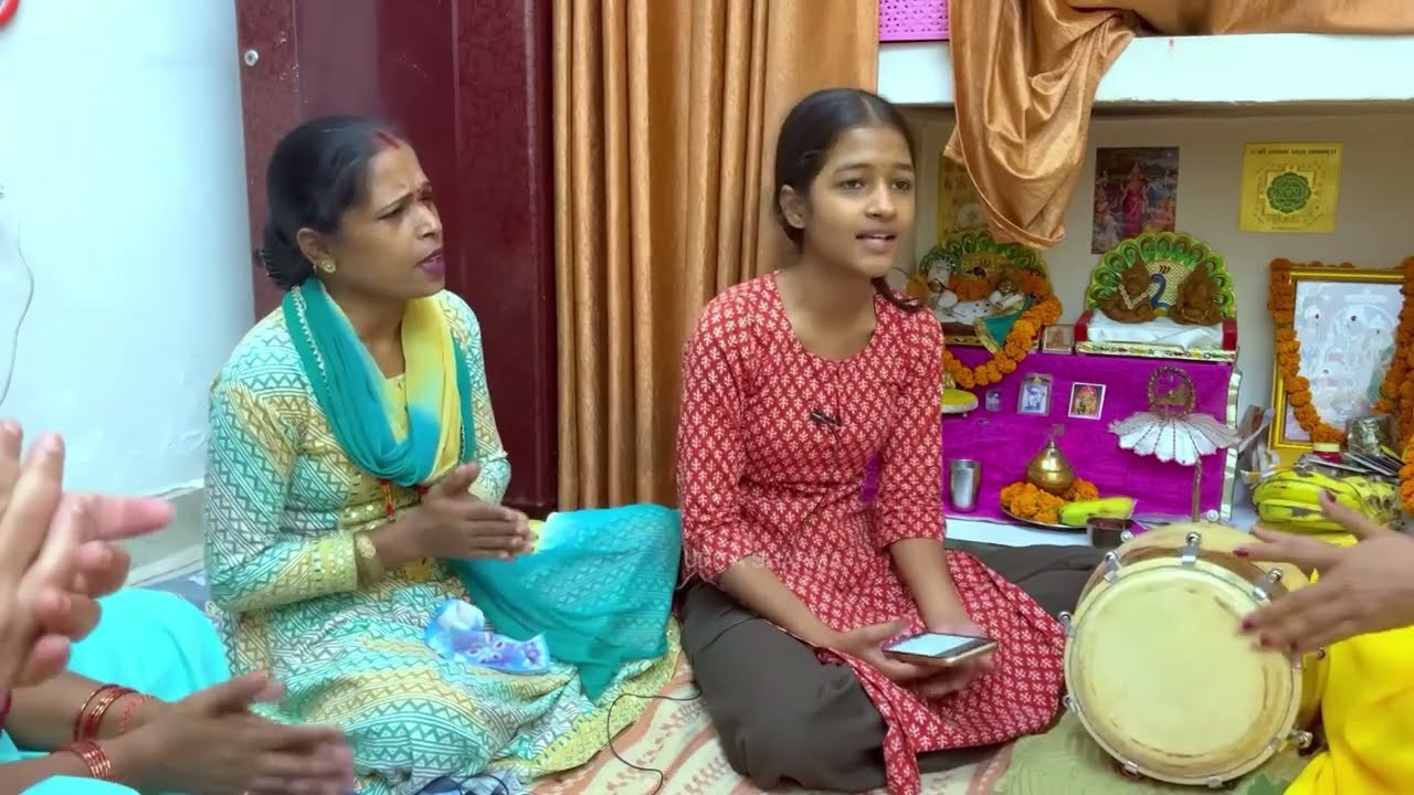 कोई जाये जो वृन्दावन🤩 मेरा पैगाम ले जाना बहुत प्यारा भजन 😍 Koi Jaye jo Vrindavan bhajan ||