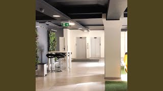 Easy Backdrops for Slow Elevators