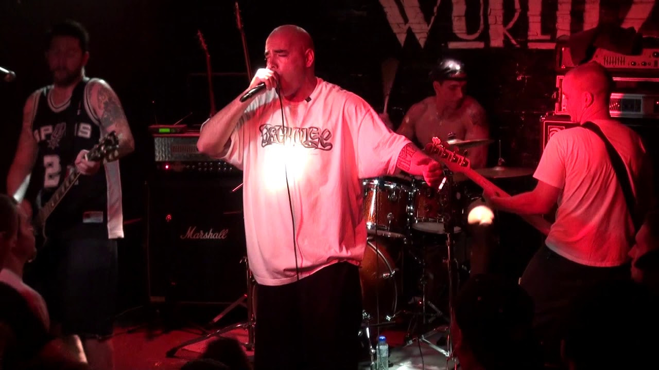 PROUDZ De Entre Las Llamas (live)