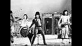 Heavy Metal Kids - Rock and Roll Man