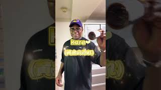 【200万再生された動画】自作のスペアリブをムスメに食べさせたすぎる外国人お父さんがオモシロすぎたwww