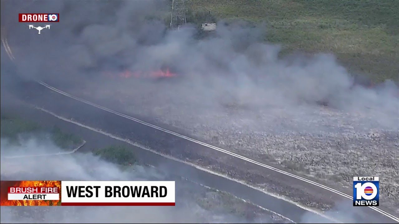 Brush fires burn in western Broward County - YouTube