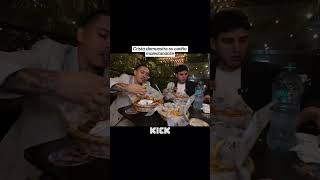 CRISTORATA DANDO CARIÑO XD #humor #comedia #memes #kick #broma #funny #fypシ #podcast