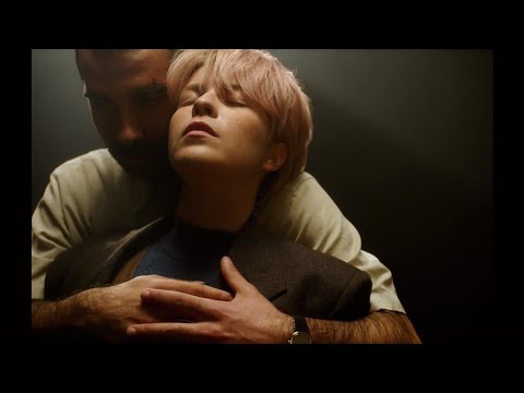Mavile — Mavile - Taking Turns (OFFICIAL MUSIC VIDEO)