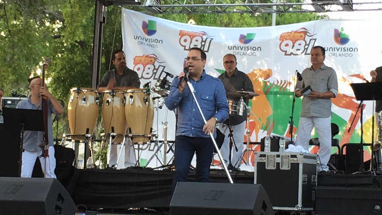 Gilberto Santa Rosa Live at Salsa y Sazón Latin Food and Music Festival - Orlando FL - 24-Apr-2016