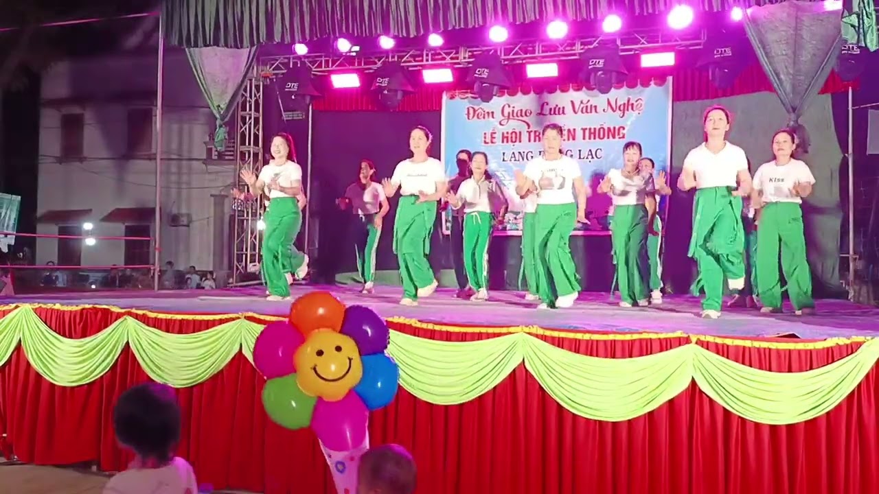 Đội dân vũ thôn 4 vạn Phúc xã tân An thành phố Hải Phòng 🇻🇳🌹👍👍👍🌹🌹