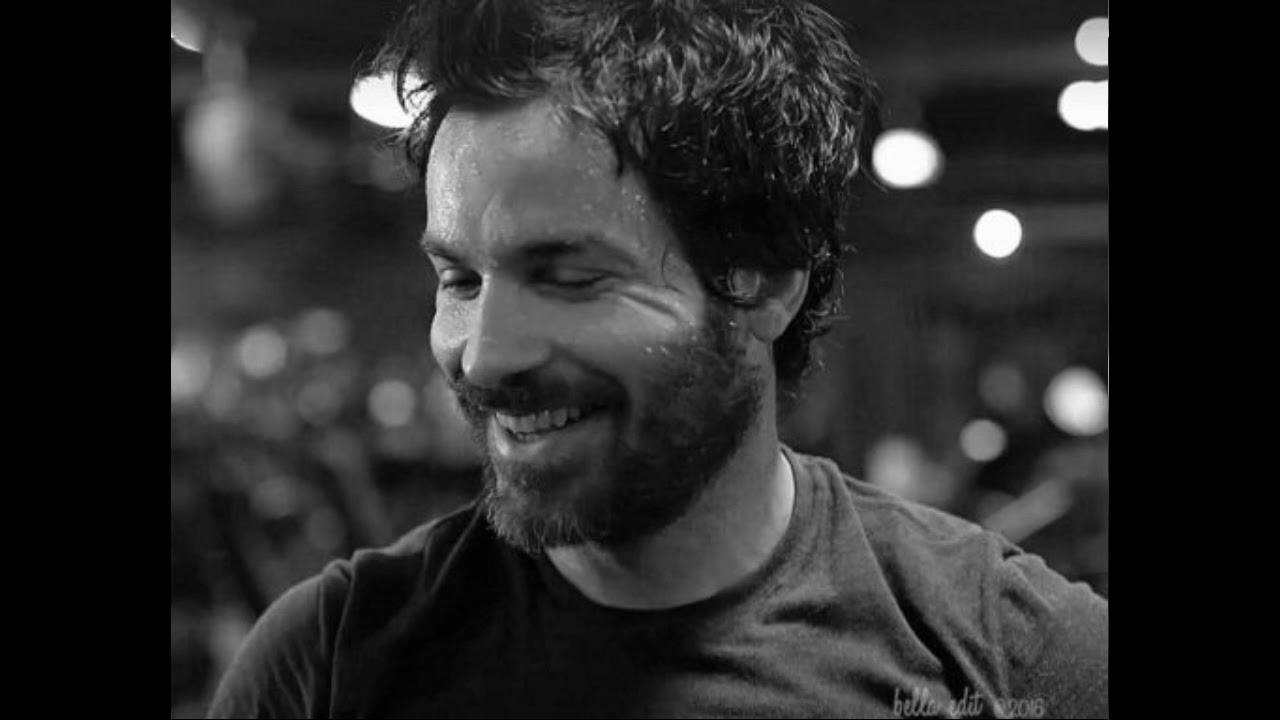 Santiago Cabrera