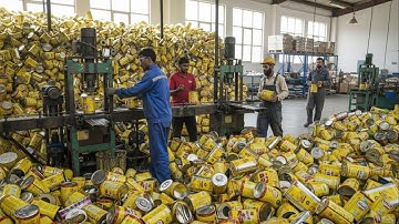 Inside the Largest Oil Tin Boxes Recycling Factory – How Oil Tins are Recycled to Make Cans
