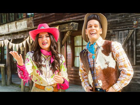 Me contro Te - La Canzone del Cowboy (Videoclip Ufficiale)