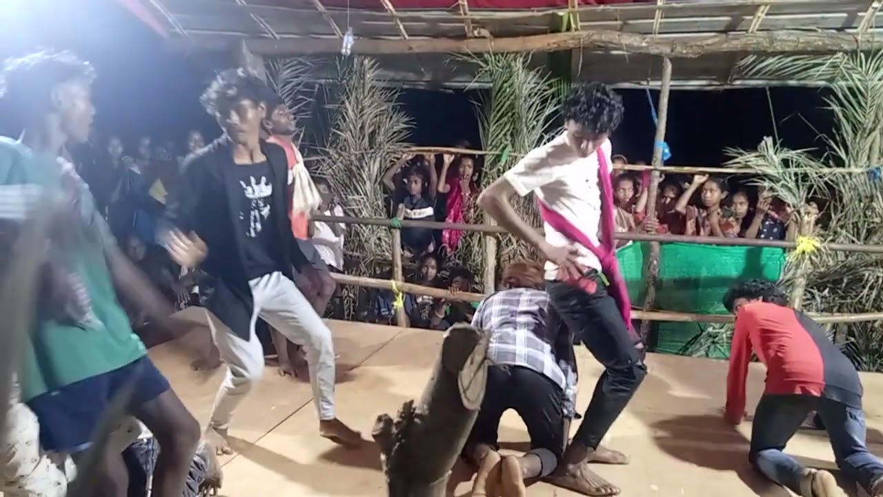 ଧାକଡରାଶି ନୁଆଁ ଆଖଡ଼ା//ଭୁବନ ଗୁରୁ //ଆଲୋ ମୋ ସୁନାହରିଣୀ 