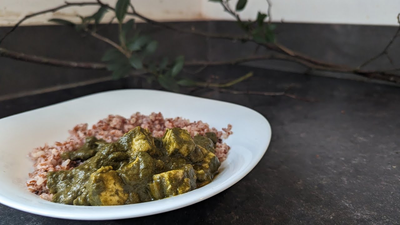 HOW TO COOK SPINACH/ INDIAN STYLE Saag paneer (palak paneer) YouTube