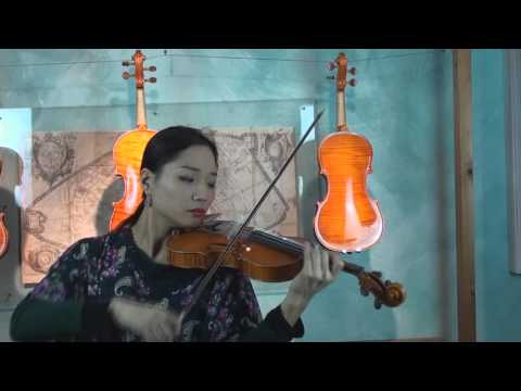 Liutaio Riccardo Bergonzi - musicista Lena Yokoyama