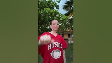 Thumbnail of Young Miko bailando su último estreno WASSUP