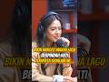 Bikin Nangis. Makna Lagu Berpindah Hati Ternyata Sedalam Ini. #raisa #fyp #viral #trending #podcast
