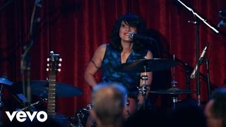 Puss N Boots - Tarnished Angel (Live From The Bell House, Brooklyn, NY / 2013) chords