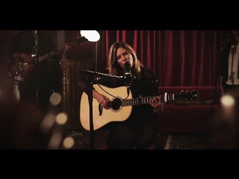 Martina Linn –