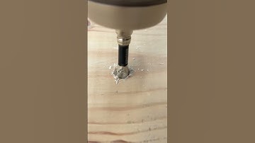 A handy tip for using screws from a skilled carpenter!