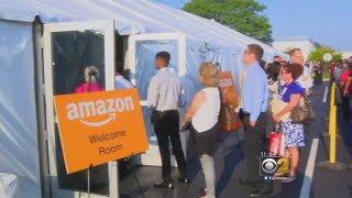 Amazon Job Fair Draws Hundreds To Romeoville Warehouse