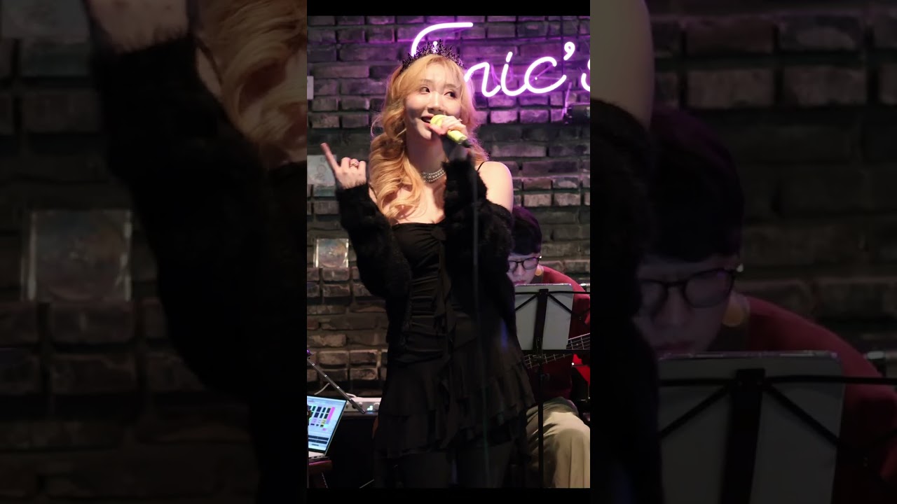 큐림 #세로캠 QRYM 포트사운드 portsound 에릭스펍 ERIC'S PUB 260227 2