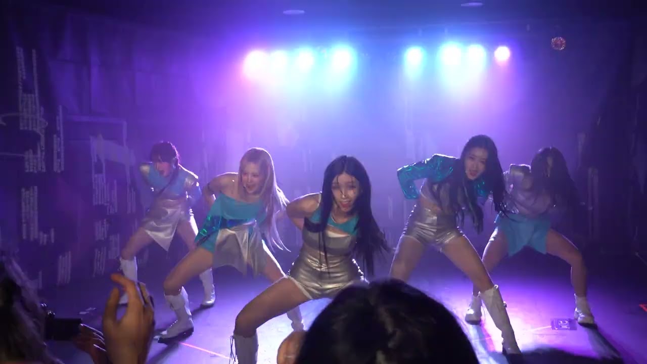 (픽시) Pixy - Addicted 221410 [Wanna Be Your Villain Tour in cologne]