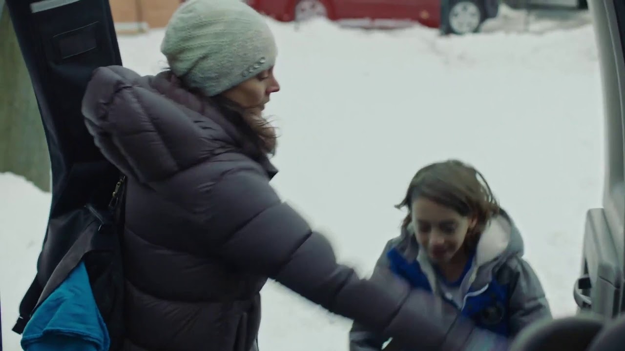 Band Ladies Clip: Yes? NO!