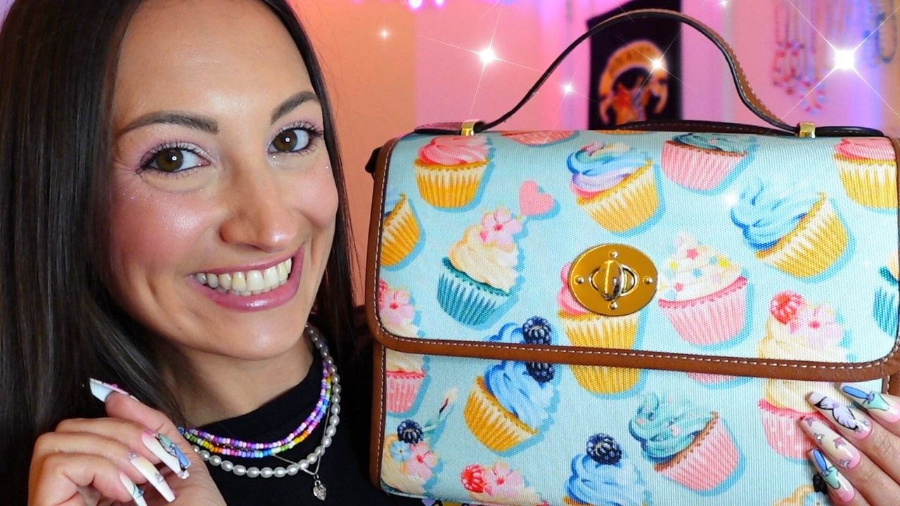 ASMR What's In My Bag & February Favorites 🧁