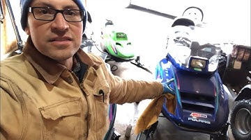 Change Chaincase Oil - 1996, 1997 Polaris Snowmobile